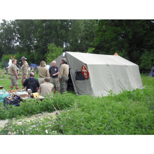 Base Camp 20 Norsk militærtelt/samlingstelt.
